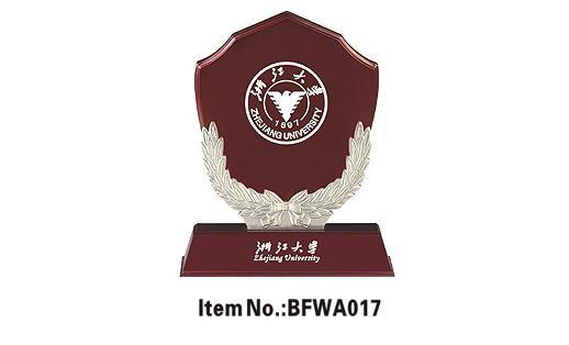 專業獎章與工藝品供應商 徽章與紀念幣的制造藝術